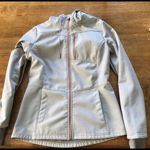 Great light jacket for layering.